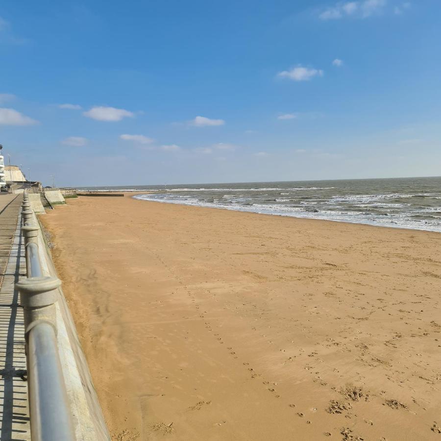 Shore Thing Beachfront Apartment Ramsgate - Sleeps 4 Exteriér fotografie