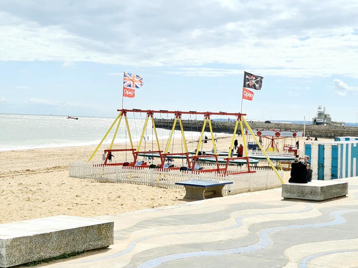 Shore Thing Beachfront Apartment Ramsgate - Sleeps 4 Exteriér fotografie